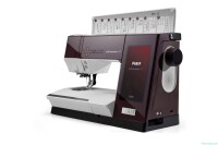 PFAFF expression™ 725