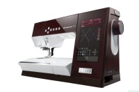 PFAFF expression™ 725