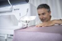 BROTHER CX1 Celeste Quilt & Nähmaschine